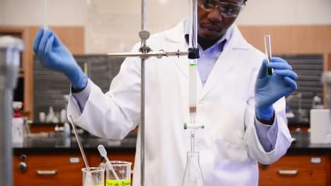 Performing Column Chromatography