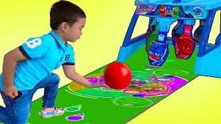 Lyndon Pretend Play with PJ MASKS Bowling Toy Set