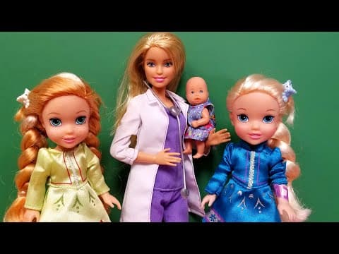 Doctor check up ! Elsa & Anna toddlers-Barbie