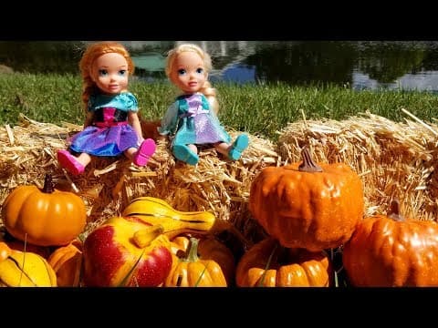 Elsa & Anna toddlers-Thanksgiving 2019-pumpkin patch field trip-Barbie-school