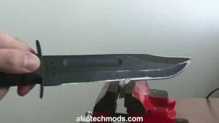 Dry ice FARTS when you cut it!?