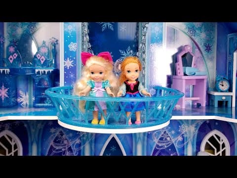 ICE castle ! Elsa and Anna toddlers-Big surprise
