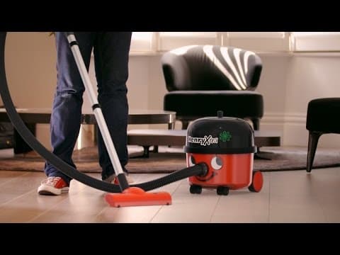 How does this vacuum create hurricane force winds?