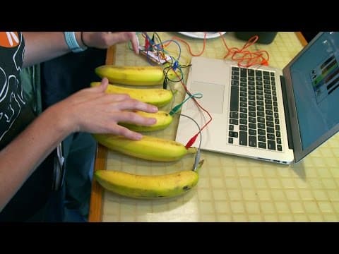 Enjoy the dulcet tones of the banana piano