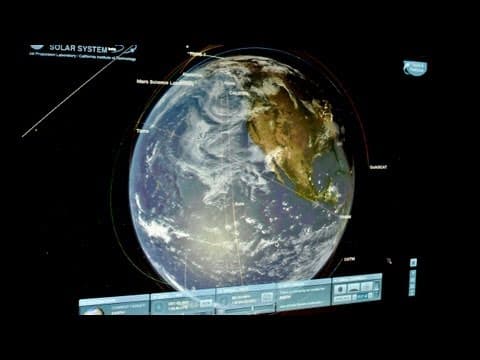 Tour the solar system from home - Jon Nguyen - YouTube