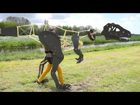 Project Raptor: Mechanical Dinosaur Costume by Esmée Kramer
