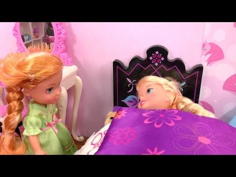 Little Elsa is sick ! Elsa and Anna at the Doctor-Barbie-cough-checkup-sore throat