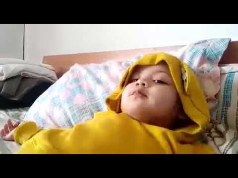 Just 8 months old baby remembers damodara shataka shlokas