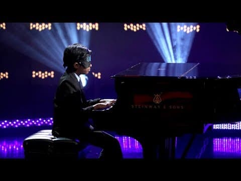Kid Piano Prodigy Lydian Plays Blindfolded
