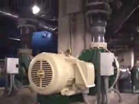 How The Georgia Aquarium Works - YouTube