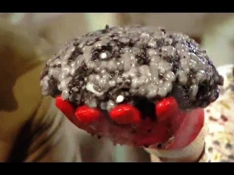 What makes up a comet? - Dara O Briain's Science Club - Series 1 - BBC - YouTube