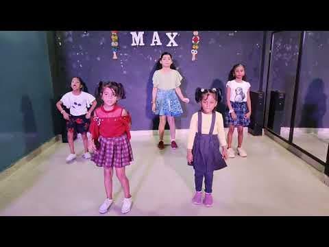 Chak Dhoom Dhoom - Kid's Dance Video